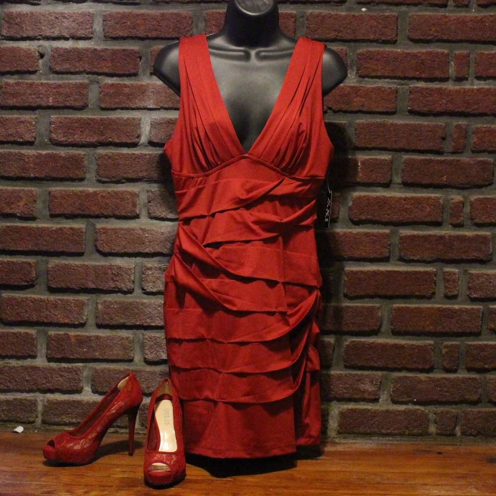 XXI Forever Dark Red Halter Dress